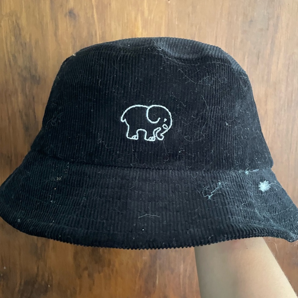 Ivory Ella Black Bucket Hat with Elephant Embroidery